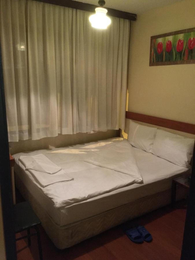 Hotel Surucu イスタンブール エクステリア 写真